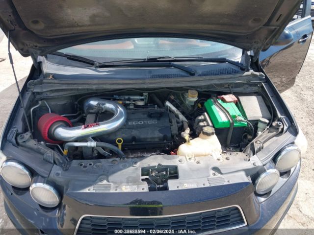 Photo 9 VIN: 1G1JC5SH2C4203988 - CHEVROLET SONIC 