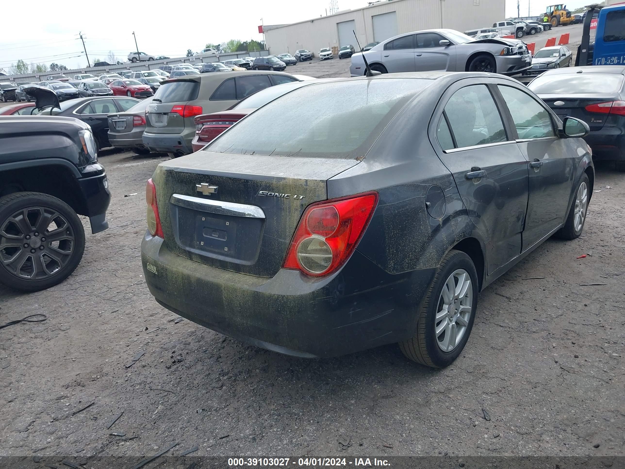 Photo 3 VIN: 1G1JC5SH2C4222119 - CHEVROLET SONIC 