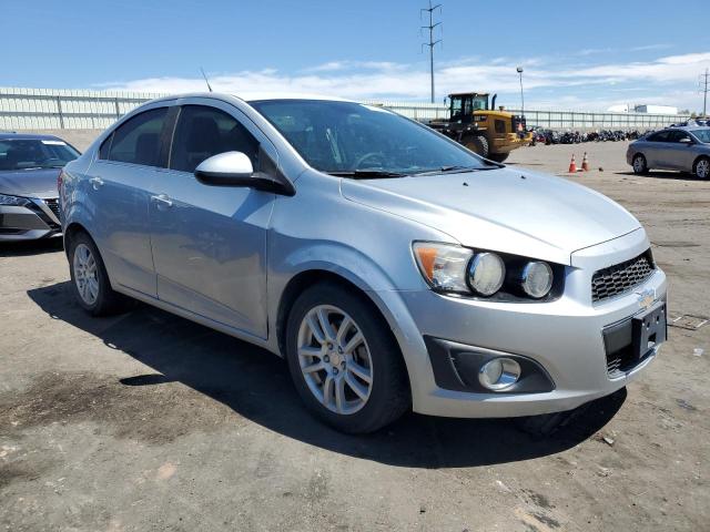 Photo 3 VIN: 1G1JC5SH2C4224615 - CHEVROLET SONIC 