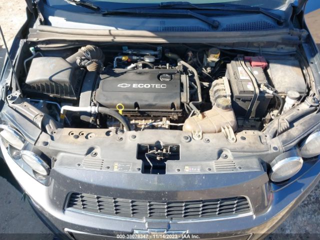 Photo 9 VIN: 1G1JC5SH2D4146127 - CHEVROLET SONIC 