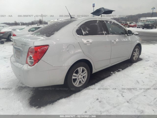 Photo 3 VIN: 1G1JC5SH2D4214541 - CHEVROLET SONIC 