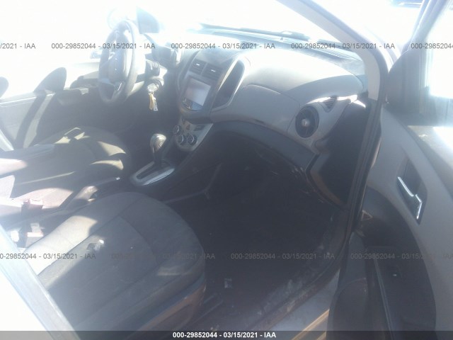 Photo 4 VIN: 1G1JC5SH2E4241787 - CHEVROLET SONIC 