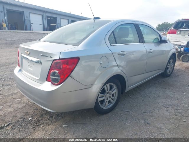 Photo 3 VIN: 1G1JC5SH2F4119108 - CHEVROLET SONIC 