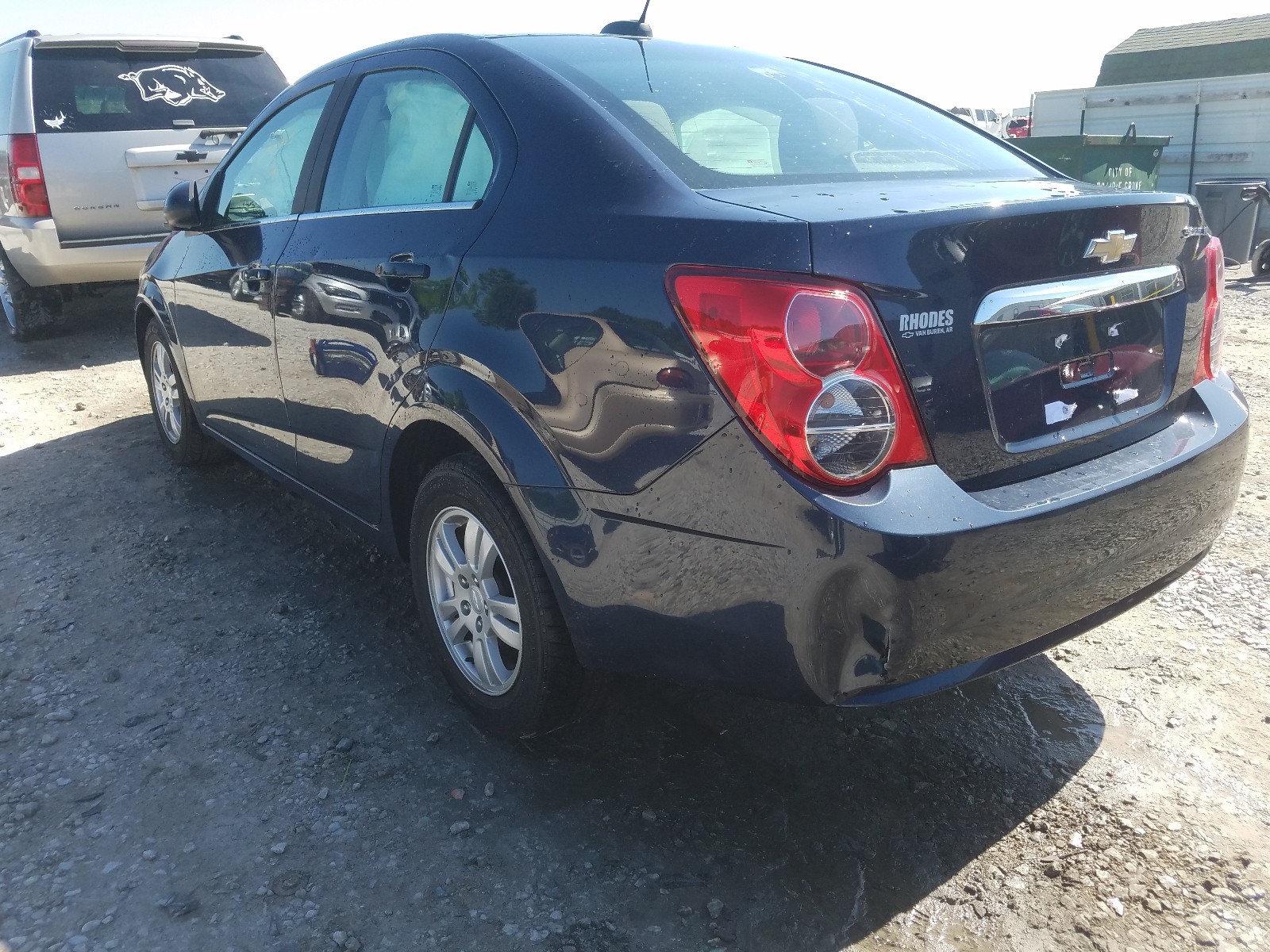 Photo 2 VIN: 1G1JC5SH2F4126043 - CHEVROLET SONIC LT 