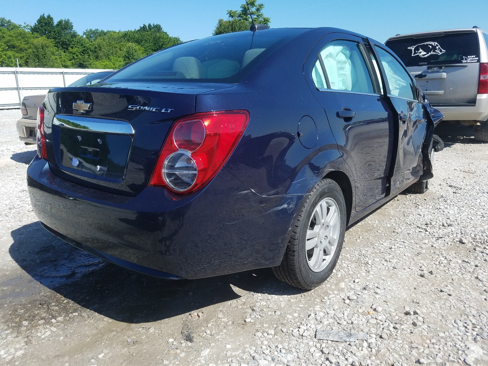 Photo 3 VIN: 1G1JC5SH2F4126043 - CHEVROLET SONIC LT 