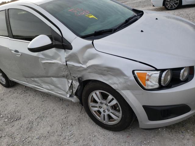 Photo 8 VIN: 1G1JC5SH2F4135566 - CHEVROLET SONIC LT 