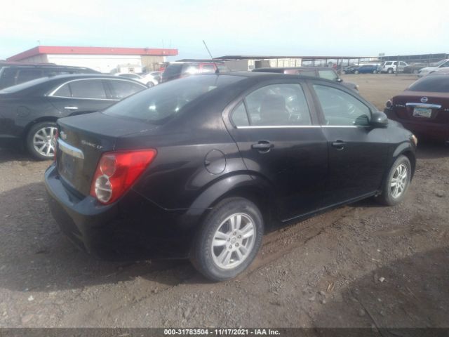 Photo 3 VIN: 1G1JC5SH2F4145899 - CHEVROLET SONIC 