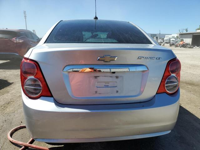 Photo 5 VIN: 1G1JC5SH2F4155218 - CHEVROLET SONIC 