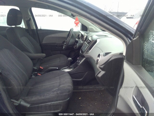 Photo 4 VIN: 1G1JC5SH2F4158443 - CHEVROLET SONIC 