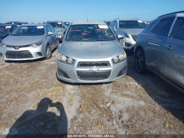 Photo 5 VIN: 1G1JC5SH2F4219290 - CHEVROLET SONIC 