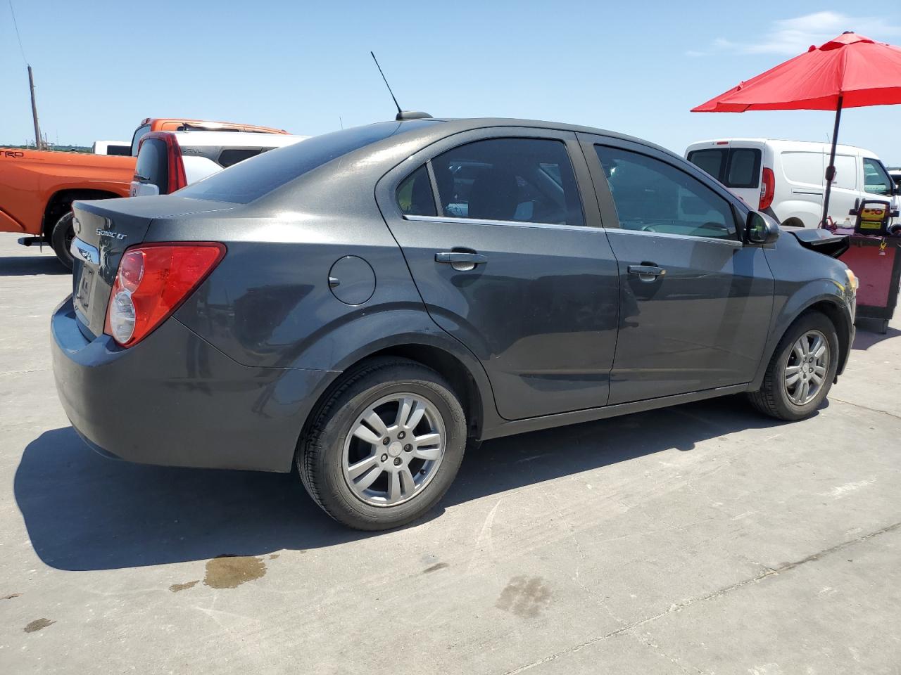 Photo 2 VIN: 1G1JC5SH2G4138422 - CHEVROLET SONIC 