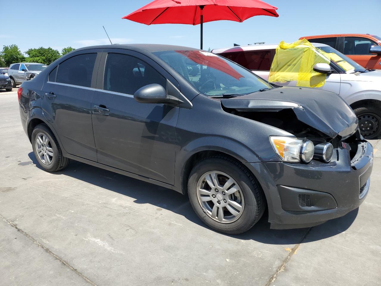 Photo 3 VIN: 1G1JC5SH2G4138422 - CHEVROLET SONIC 