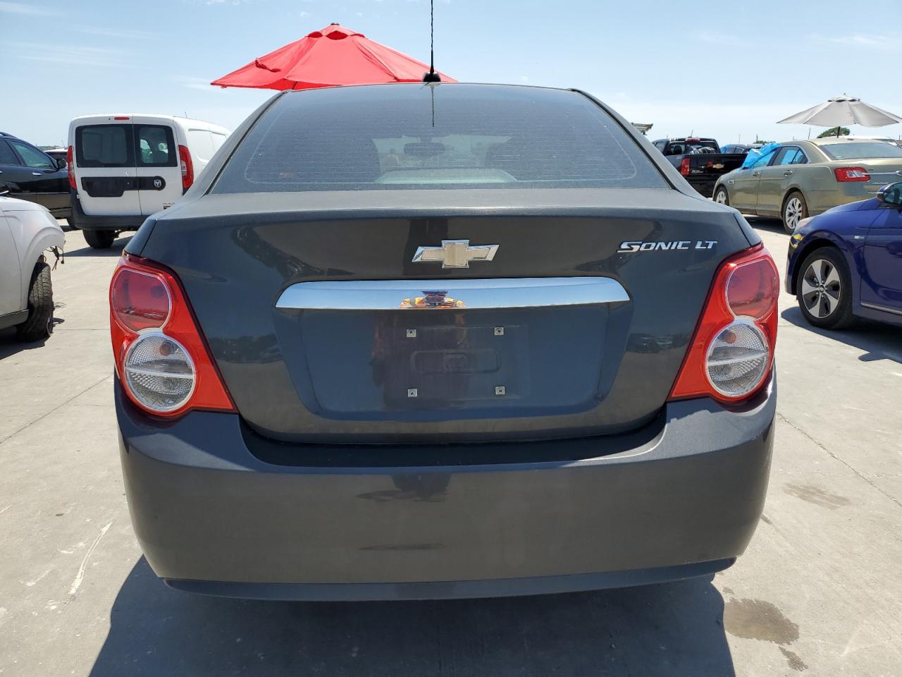 Photo 5 VIN: 1G1JC5SH2G4138422 - CHEVROLET SONIC 