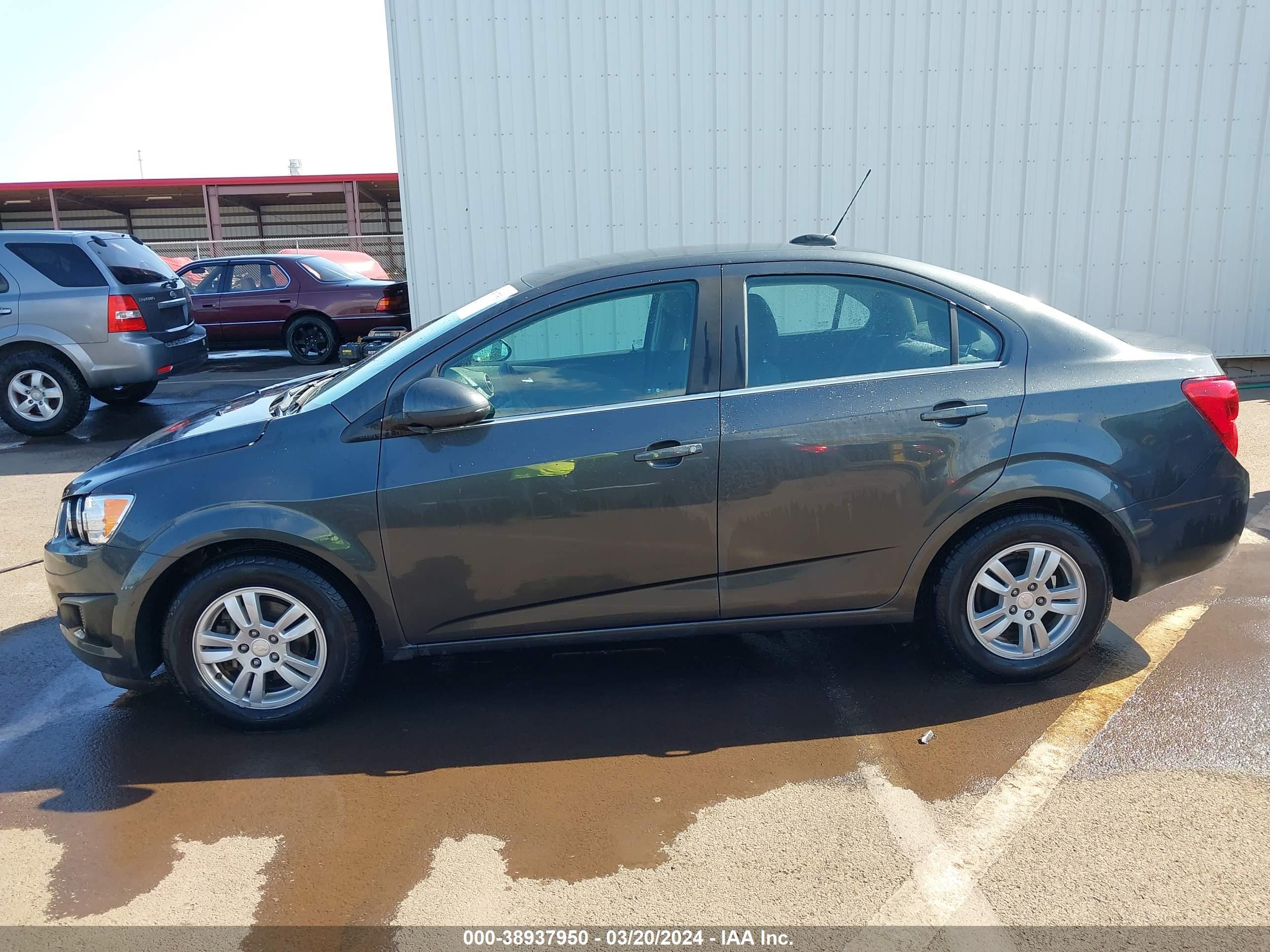 Photo 14 VIN: 1G1JC5SH2G4154801 - CHEVROLET SONIC 