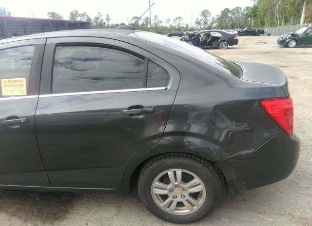 Photo 5 VIN: 1G1JC5SH2G4166317 - CHEVROLET SONIC 