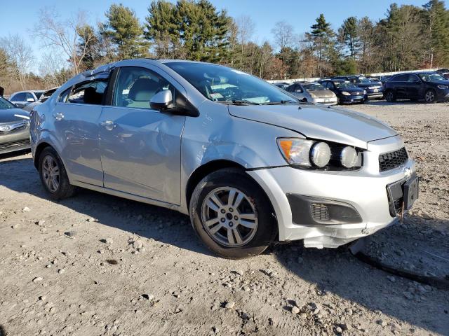 Photo 3 VIN: 1G1JC5SH3C4105715 - CHEVROLET SONIC 