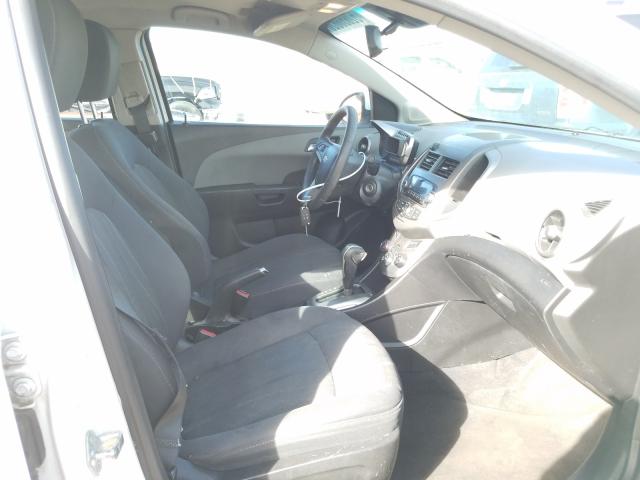 Photo 4 VIN: 1G1JC5SH3C4146572 - CHEVROLET SONIC LT 