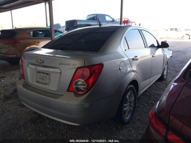 Photo 3 VIN: 1G1JC5SH3D4170839 - CHEVROLET SONIC 