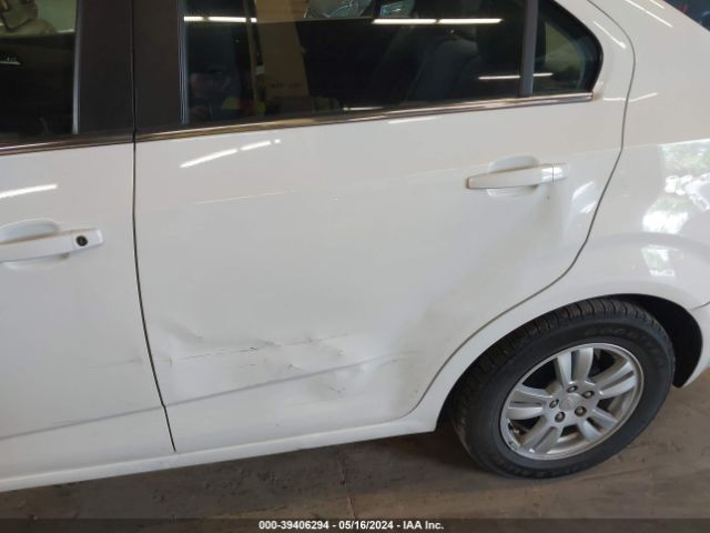 Photo 5 VIN: 1G1JC5SH3E4105183 - CHEVROLET SONIC 