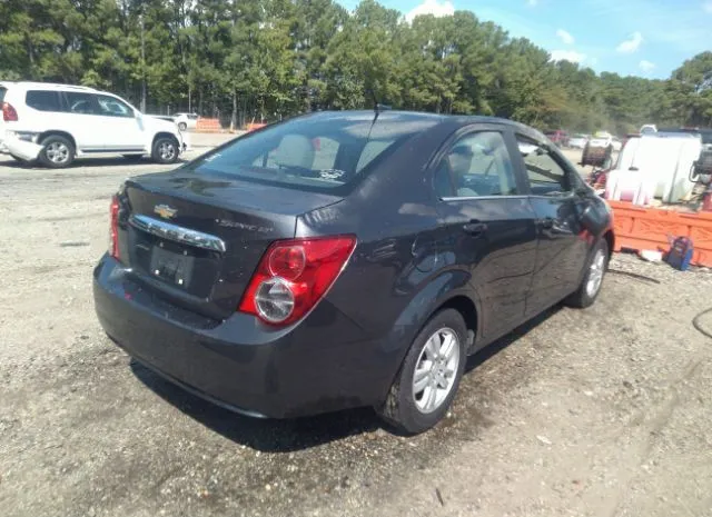 Photo 3 VIN: 1G1JC5SH3E4231933 - CHEVROLET SONIC 