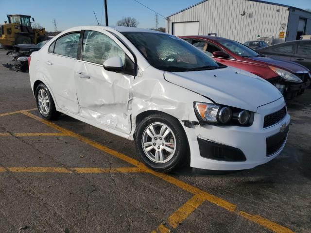 Photo 3 VIN: 1G1JC5SH3F4124835 - CHEVROLET SONIC 