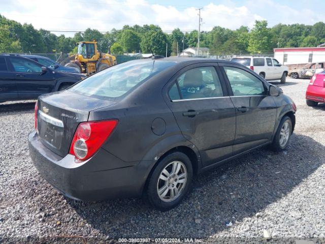 Photo 3 VIN: 1G1JC5SH3F4141263 - CHEVROLET SONIC 