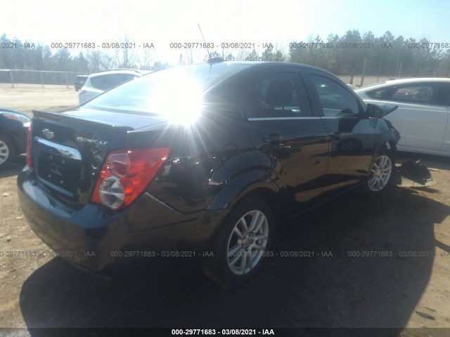 Photo 3 VIN: 1G1JC5SH3F4168799 - CHEVROLET SONIC 