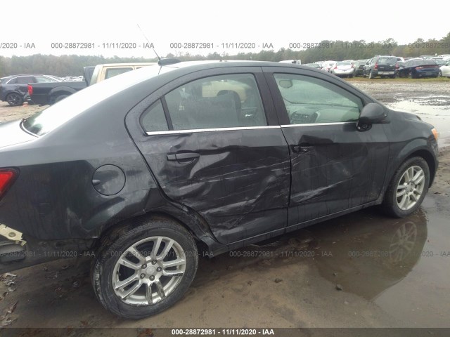 Photo 5 VIN: 1G1JC5SH3F4173310 - CHEVROLET SONIC 