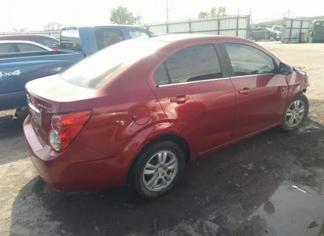 Photo 3 VIN: 1G1JC5SH4C4111880 - CHEVROLET SONIC 