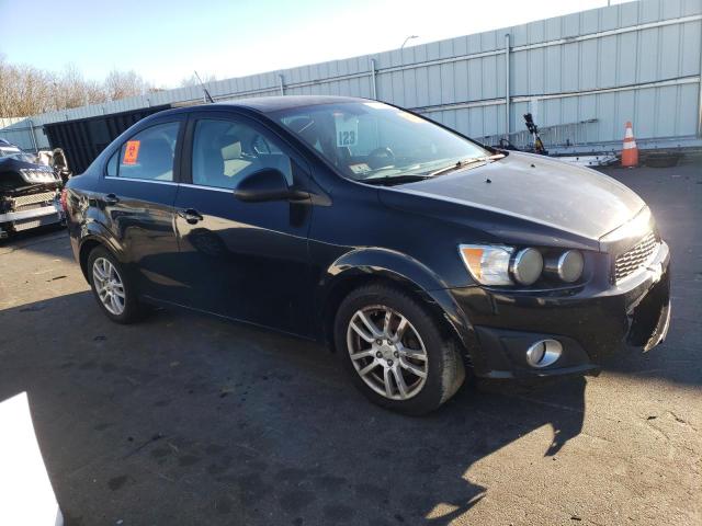 Photo 3 VIN: 1G1JC5SH4C4118795 - CHEVROLET SONIC LT 