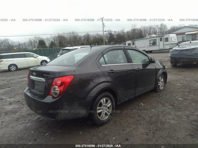 Photo 3 VIN: 1G1JC5SH4D4220678 - CHEVROLET SONIC 