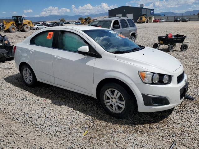 Photo 3 VIN: 1G1JC5SH4E4153579 - CHEVROLET SONIC LT 