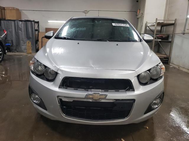 Photo 4 VIN: 1G1JC5SH4E4168440 - CHEVROLET SONIC 