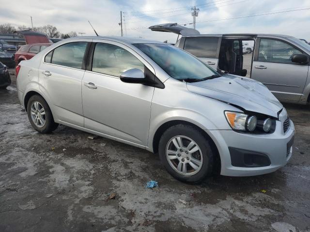 Photo 3 VIN: 1G1JC5SH4E4213814 - CHEVROLET SONIC 