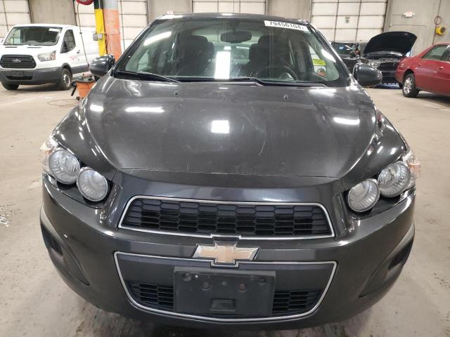 Photo 4 VIN: 1G1JC5SH4F4142101 - CHEVROLET SONIC LT 