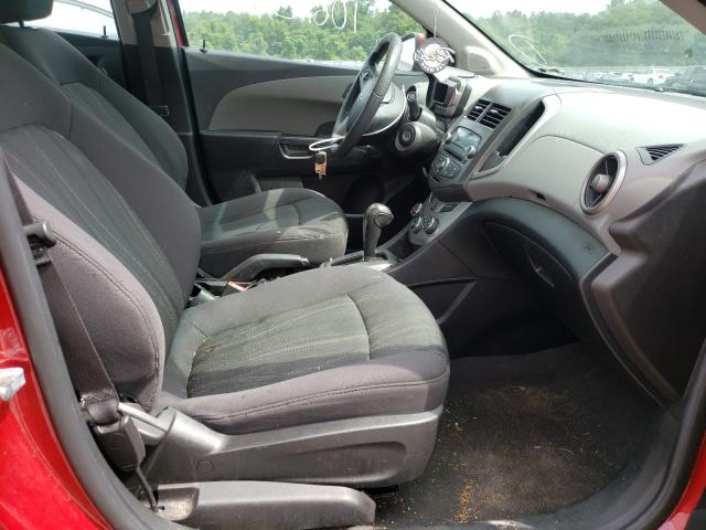 Photo 4 VIN: 1G1JC5SH4F4154250 - CHEVROLET SONIC LT 