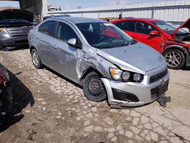 Photo 3 VIN: 1G1JC5SH4F4159884 - CHEVROLET SONIC 