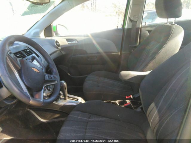 Photo 4 VIN: 1G1JC5SH4G4109097 - CHEVROLET SONIC 