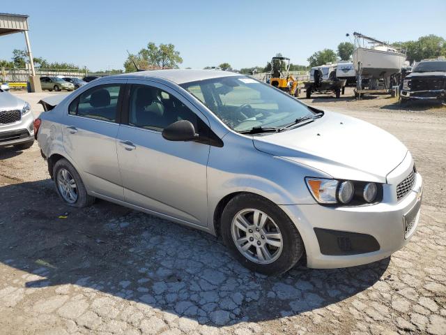 Photo 3 VIN: 1G1JC5SH5C4123052 - CHEVROLET SONIC LT 