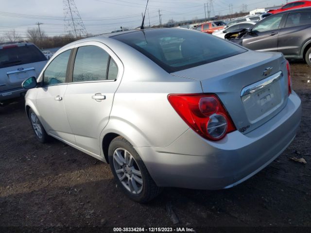 Photo 2 VIN: 1G1JC5SH5C4156309 - CHEVROLET SONIC 