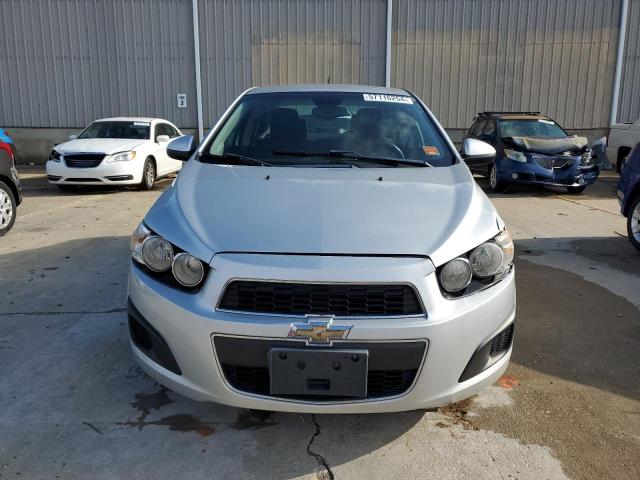 Photo 4 VIN: 1G1JC5SH5C4162370 - CHEVROLET SONIC LT 