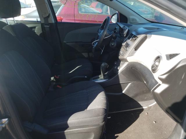 Photo 4 VIN: 1G1JC5SH5C4226519 - CHEVROLET SONIC LT 