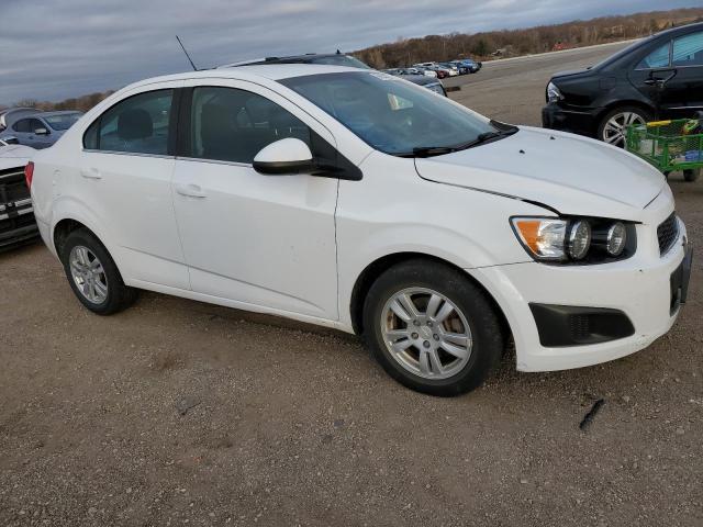 Photo 3 VIN: 1G1JC5SH5F4126716 - CHEVROLET SONIC LT 