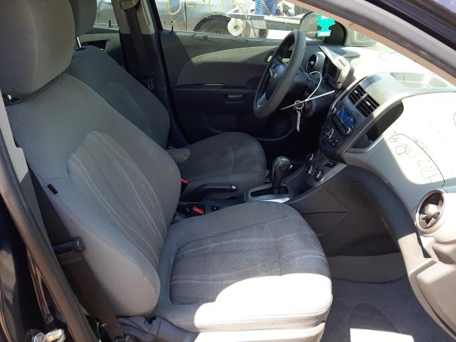 Photo 4 VIN: 1G1JC5SH5F4134184 - CHEVROLET SONIC LT 