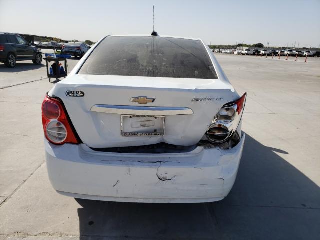 Photo 8 VIN: 1G1JC5SH5G4121209 - CHEVROLET SONIC LT 