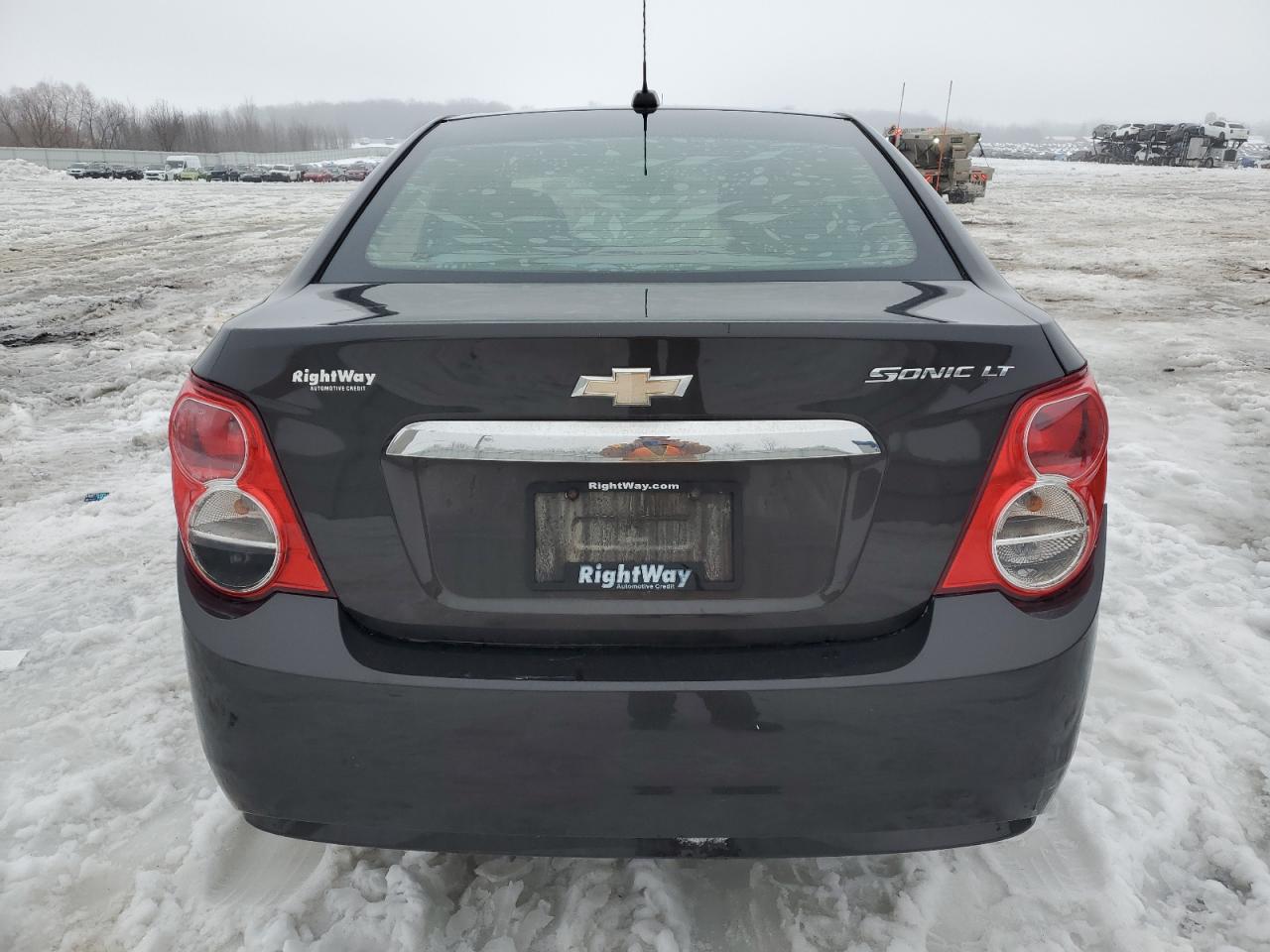 Photo 5 VIN: 1G1JC5SH5G4123400 - CHEVROLET SONIC 