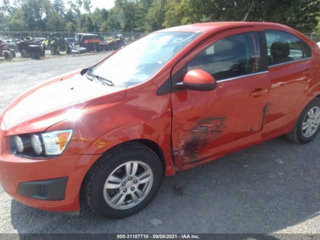 Photo 5 VIN: 1G1JC5SH6C4159610 - CHEVROLET SONIC 