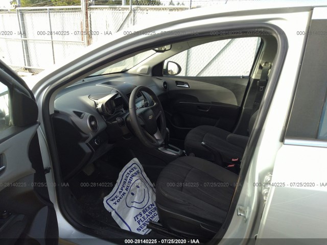 Photo 4 VIN: 1G1JC5SH6C4167321 - CHEVROLET SONIC 