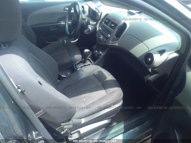 Photo 4 VIN: 1G1JC5SH6D4126043 - CHEVROLET SONIC 