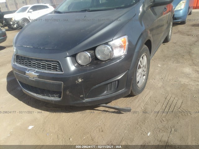 Photo 5 VIN: 1G1JC5SH6D4174416 - CHEVROLET SONIC 